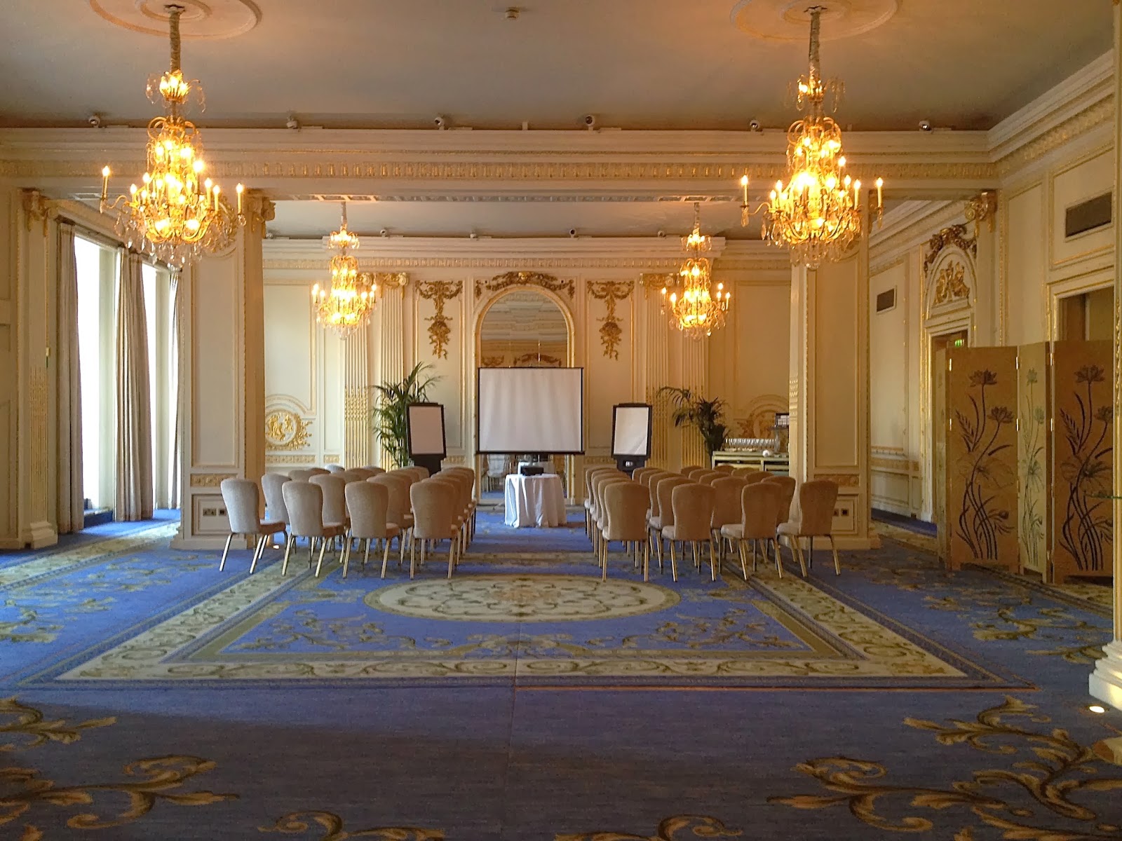 Industry WordPress Theme